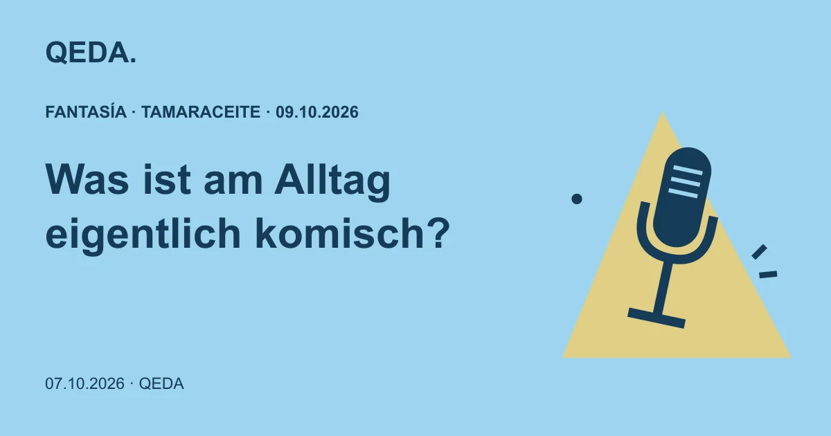 Blaue Illustration eines Mikrofons im Scheinwerferlicht mit einer Frage zum Humor im Alltag.